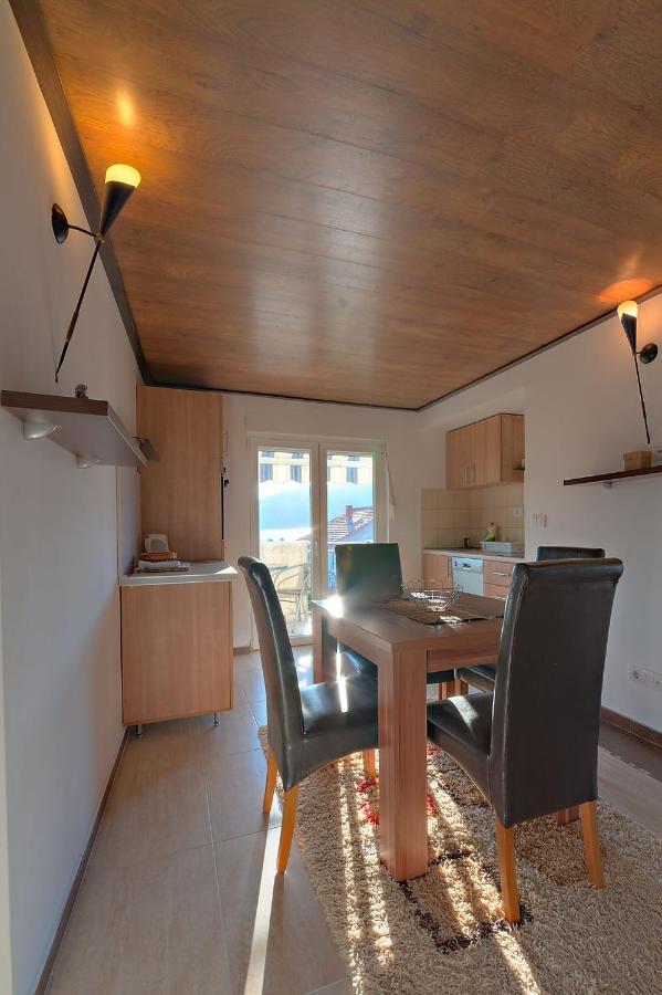 Apartments Pean Тиват Екстер'єр фото