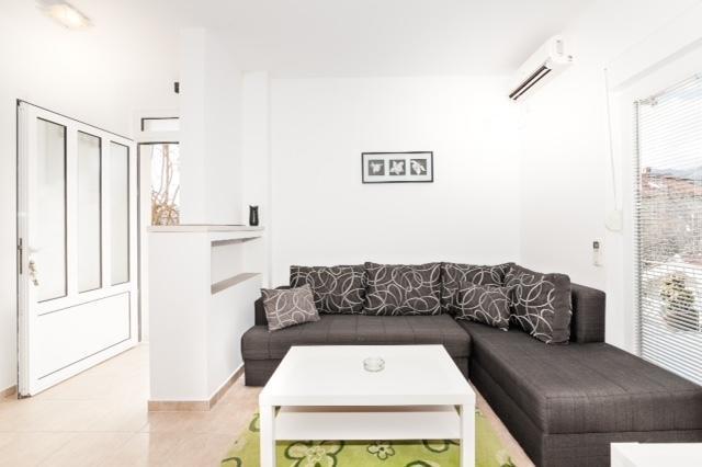 Apartments Pean Тиват Номер фото